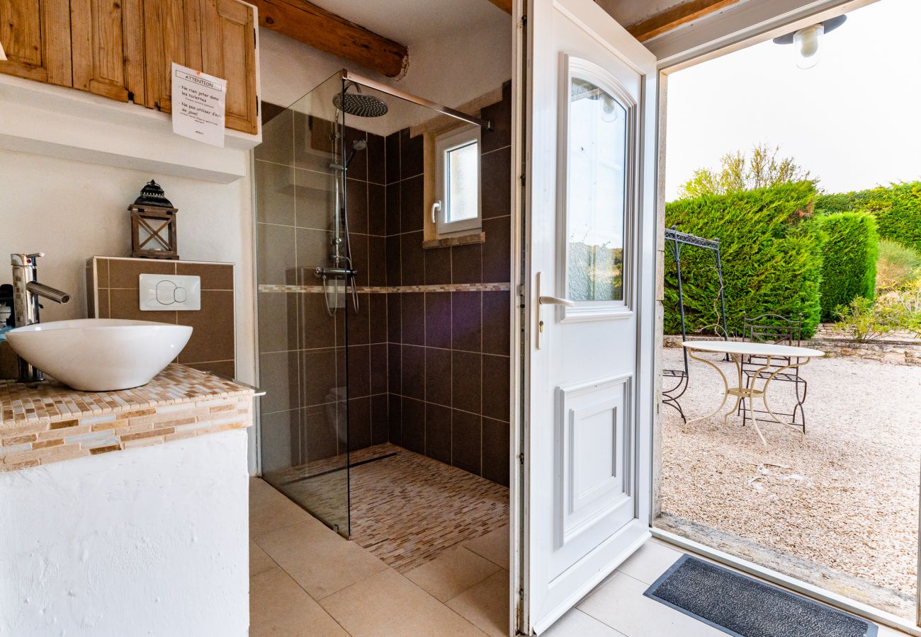 Gîte Rural à Clansayes - Gîte de charme au coeur des lavandes - Clansayes, Drôme Provençale avec piscine