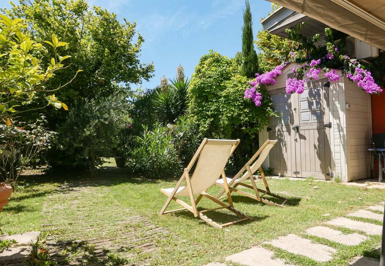 Gîte Rural à Saint-Paul-Trois-Châteaux - Maison à louer, jardin privé, Drôme Provençale