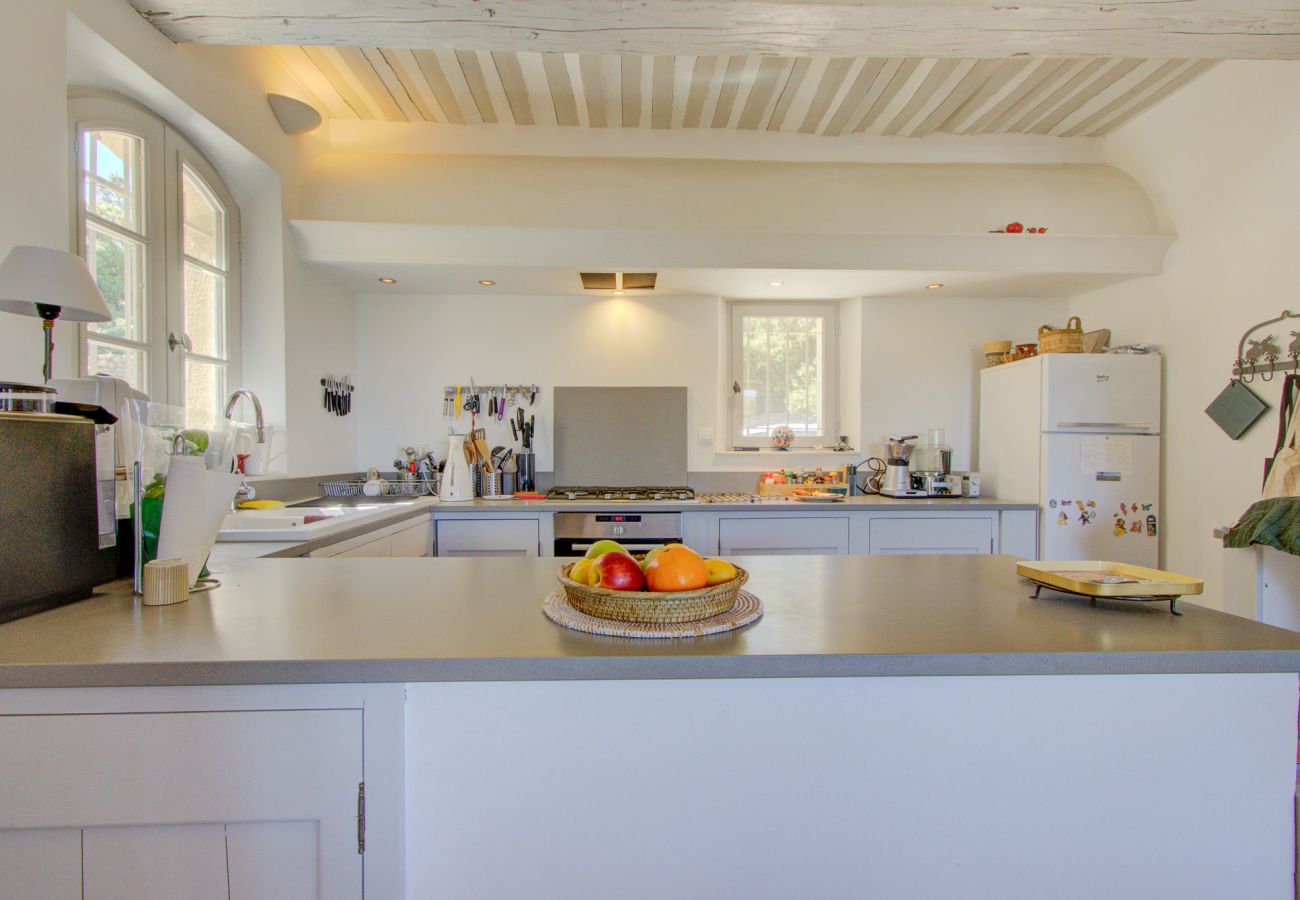 Maison à Saint-Restitut - Mas Provençal en pierre avec vue Panoramique & Piscine- Saint-Restitut