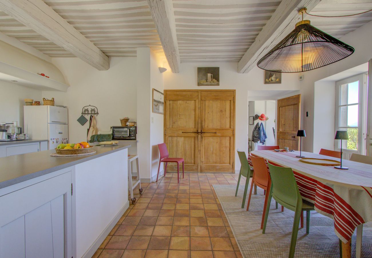 Maison à Saint-Restitut - Mas Provençal en pierre avec vue Panoramique & Piscine- Saint-Restitut