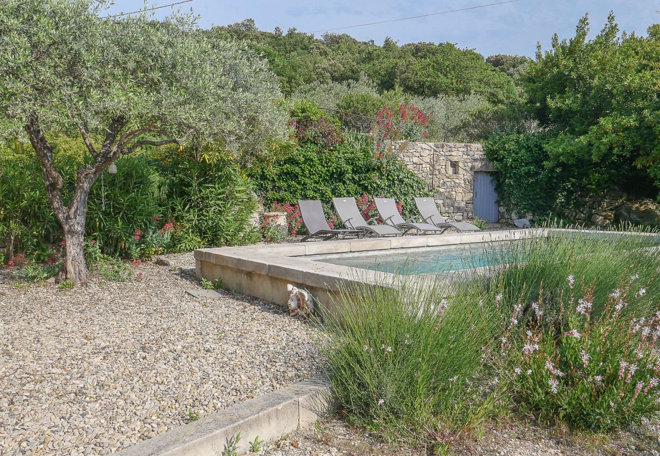 Maison à La Garde-Adhémar - Authentique mas provençal avec piscine en Drôme Provençale, La Garde Adhémar