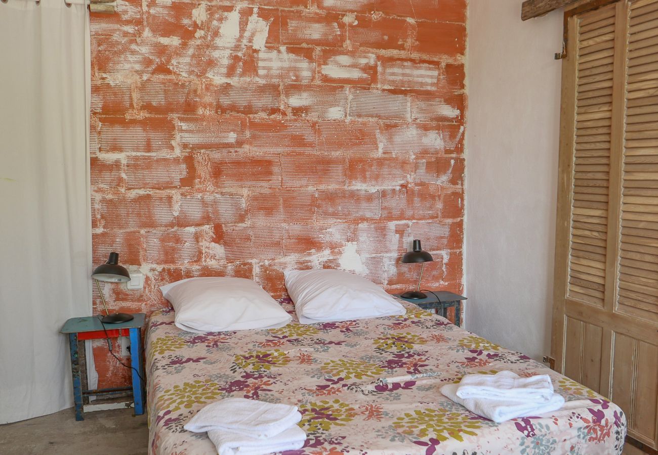 Maison à La Garde-Adhémar - Authentique mas provençal avec piscine en Drôme Provençale, La Garde Adhémar