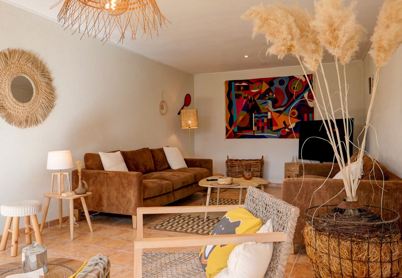 Maison à Suze-la-Rousse - Maison de village climatisée avec piscine privée, Suze-la-rousse - Drôme Provençale