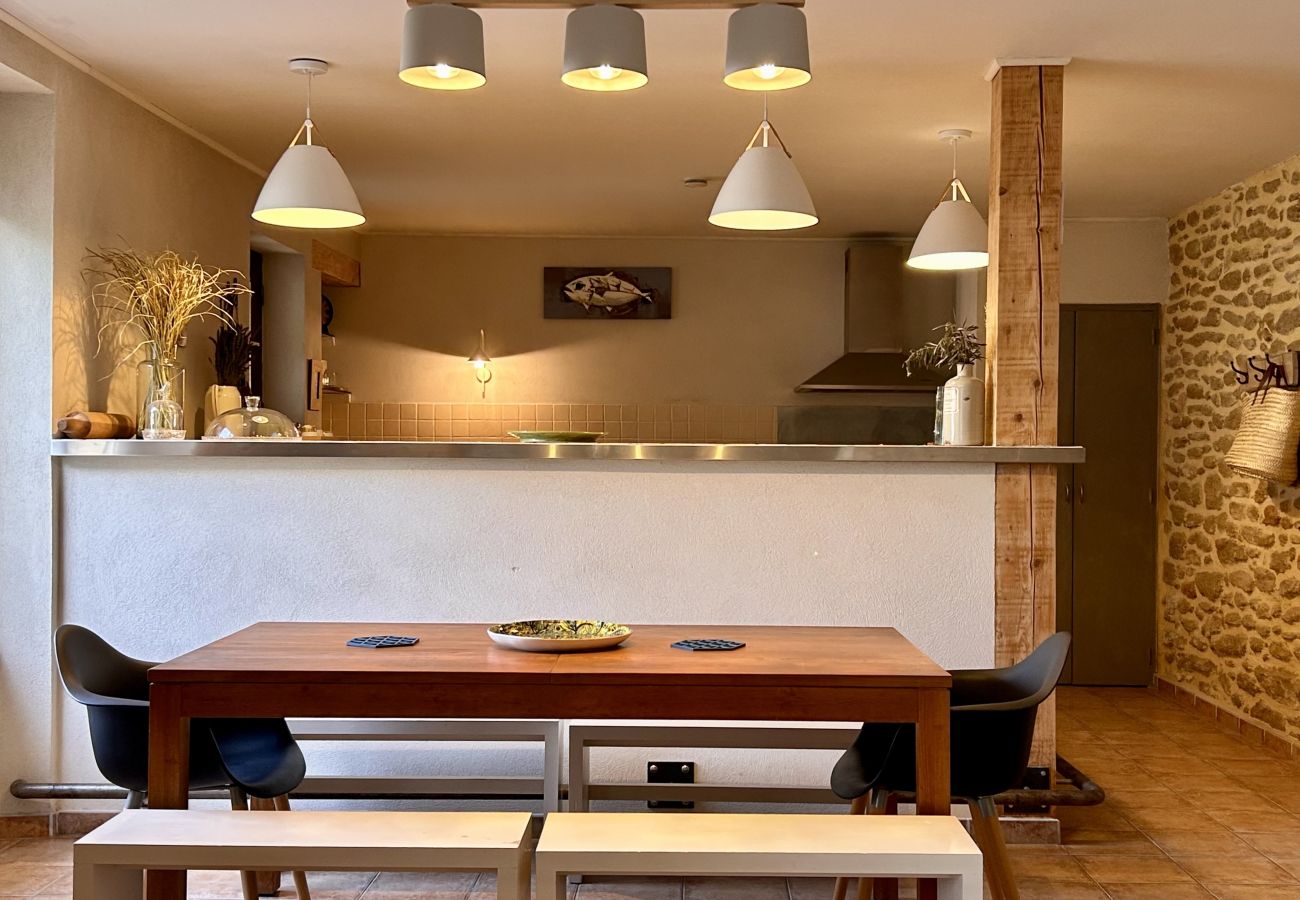 Maison à Suze-la-Rousse - Maison de village climatisée avec piscine privée, Suze-la-rousse - Drôme Provençale