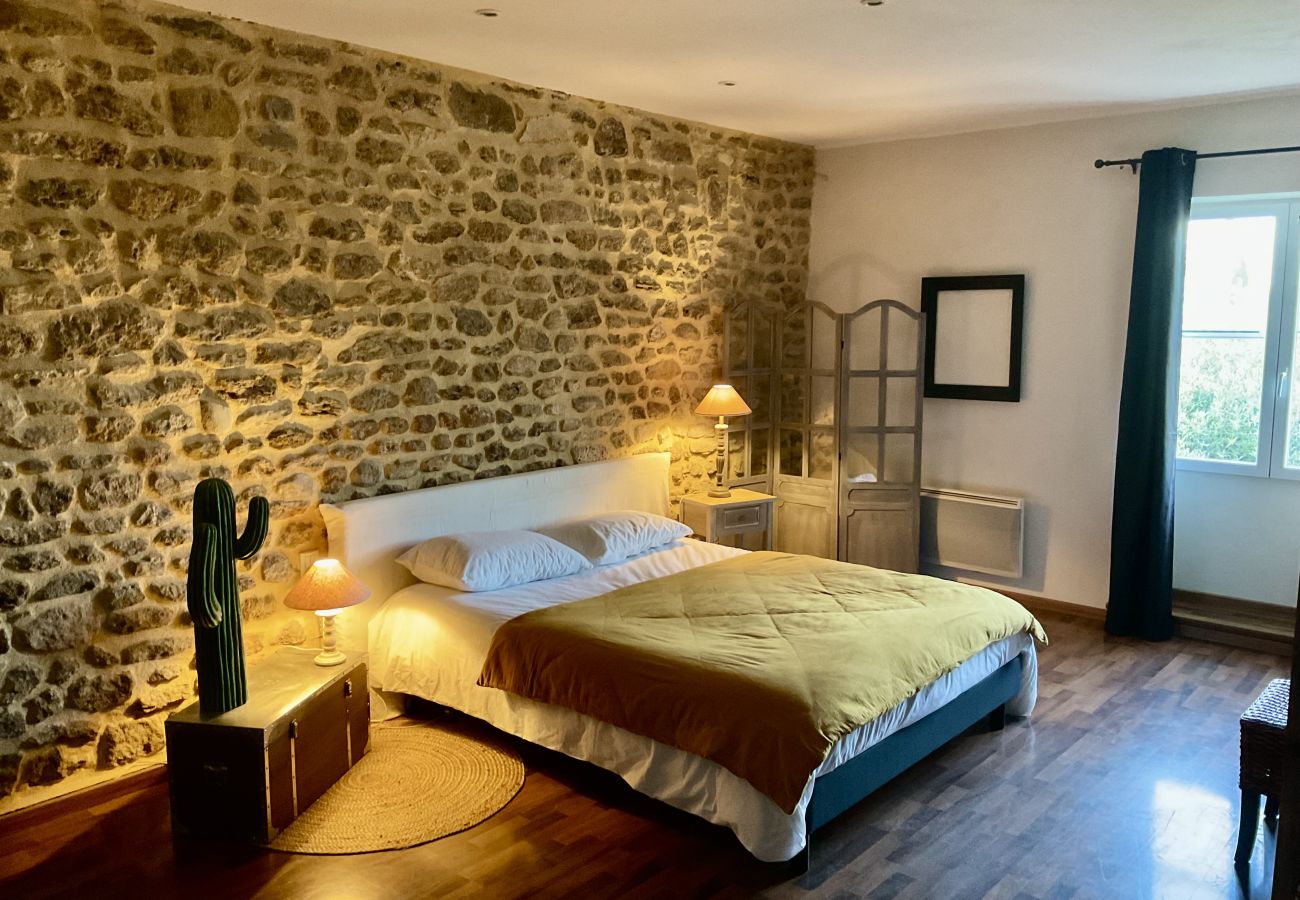 Maison à Suze-la-Rousse - Maison de village climatisée avec piscine privée, Suze-la-rousse - Drôme Provençale