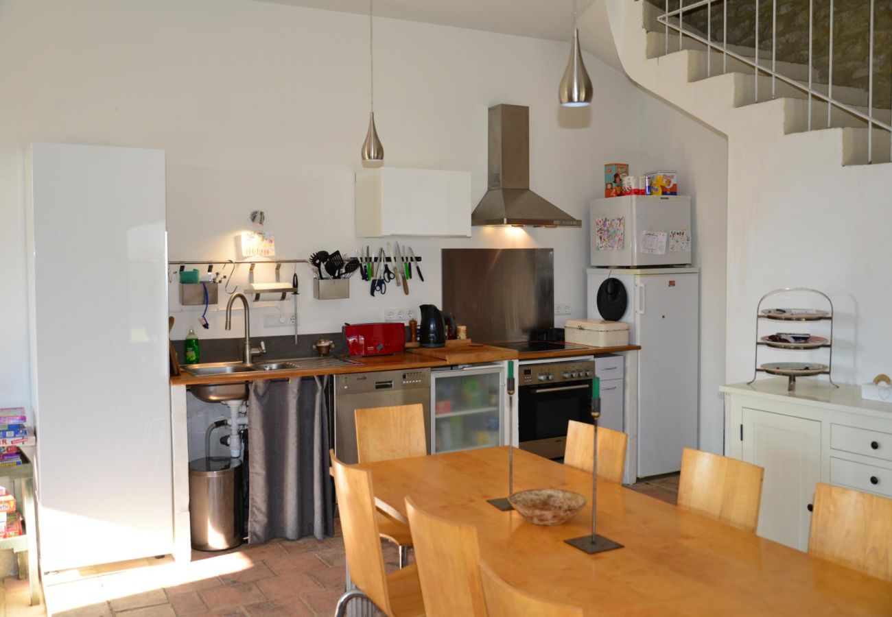 Maison à Bouchet - Mas en pierre authentique avec piscine privée – Bouchet, Drôme Provençale