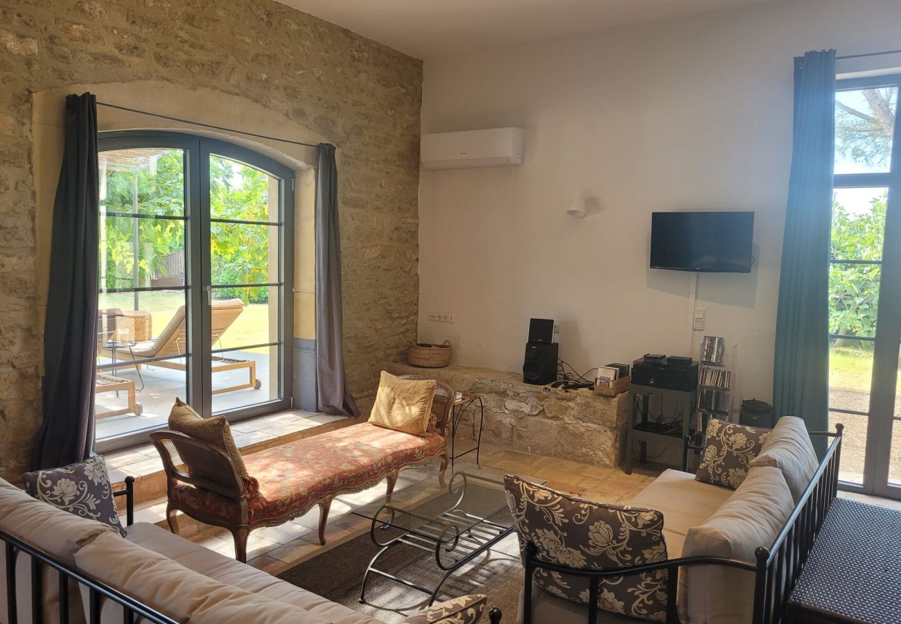 Maison à Bouchet - Mas en pierre authentique avec piscine privée – Bouchet, Drôme Provençale