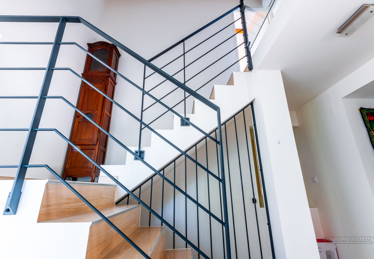 Villa à Réauville - La Villa moderne, avec piscine & vue en Drôme Provençale