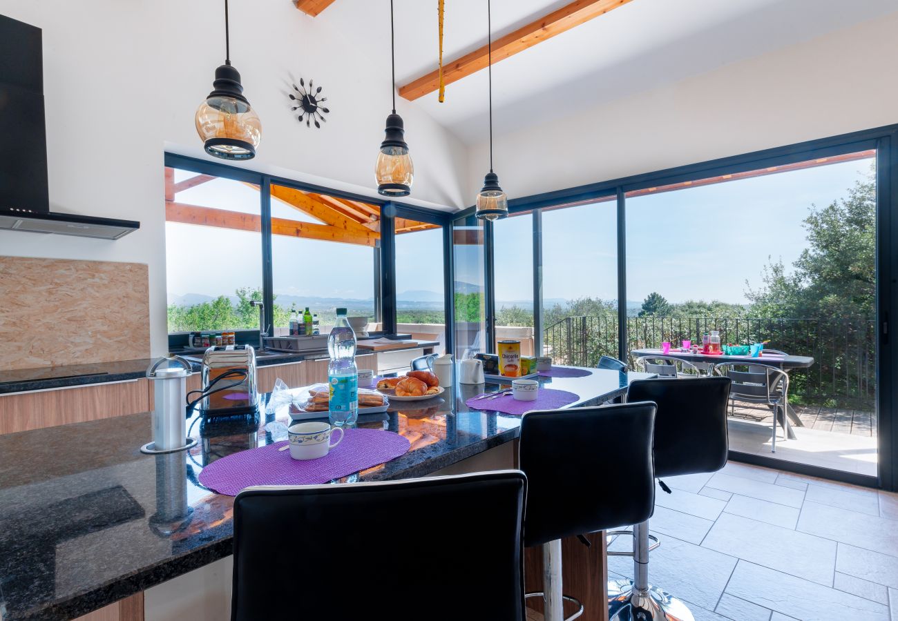 Villa à Réauville - La Villa moderne, avec piscine & vue en Drôme Provençale