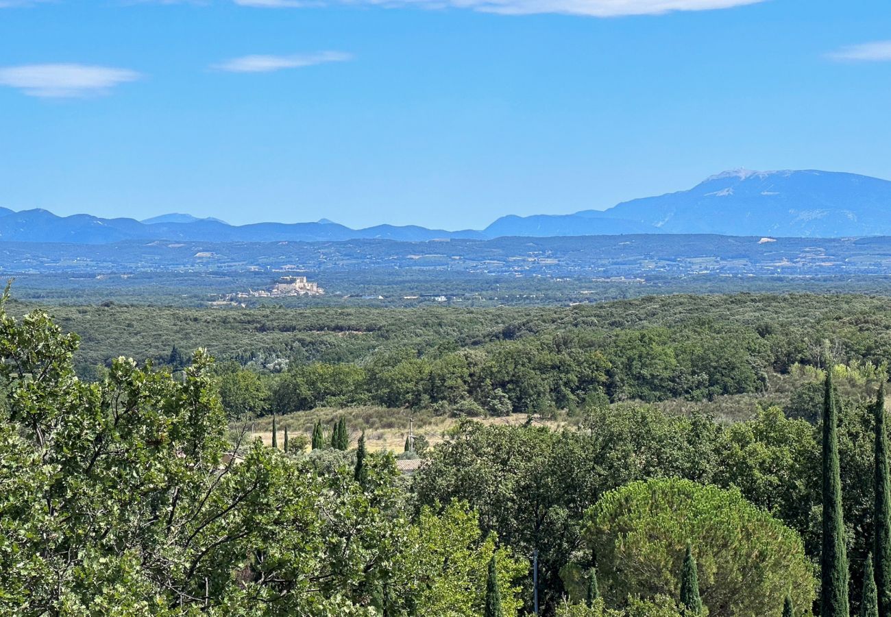 Villa à Réauville - La Villa moderne, avec piscine & vue en Drôme Provençale