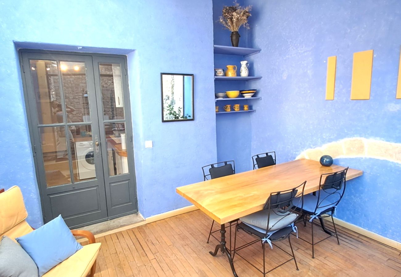 Appartement à Saint-Paul-Trois-Châteaux - Duplex avec terrasse et patio au cœur du village – Saint-Paul-Trois-Châteaux, Drôme Provençale