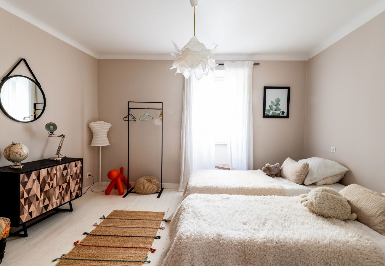 Maison à Grignan - Maison de Village avec Terrasse – Grignan, Drôme Provençale