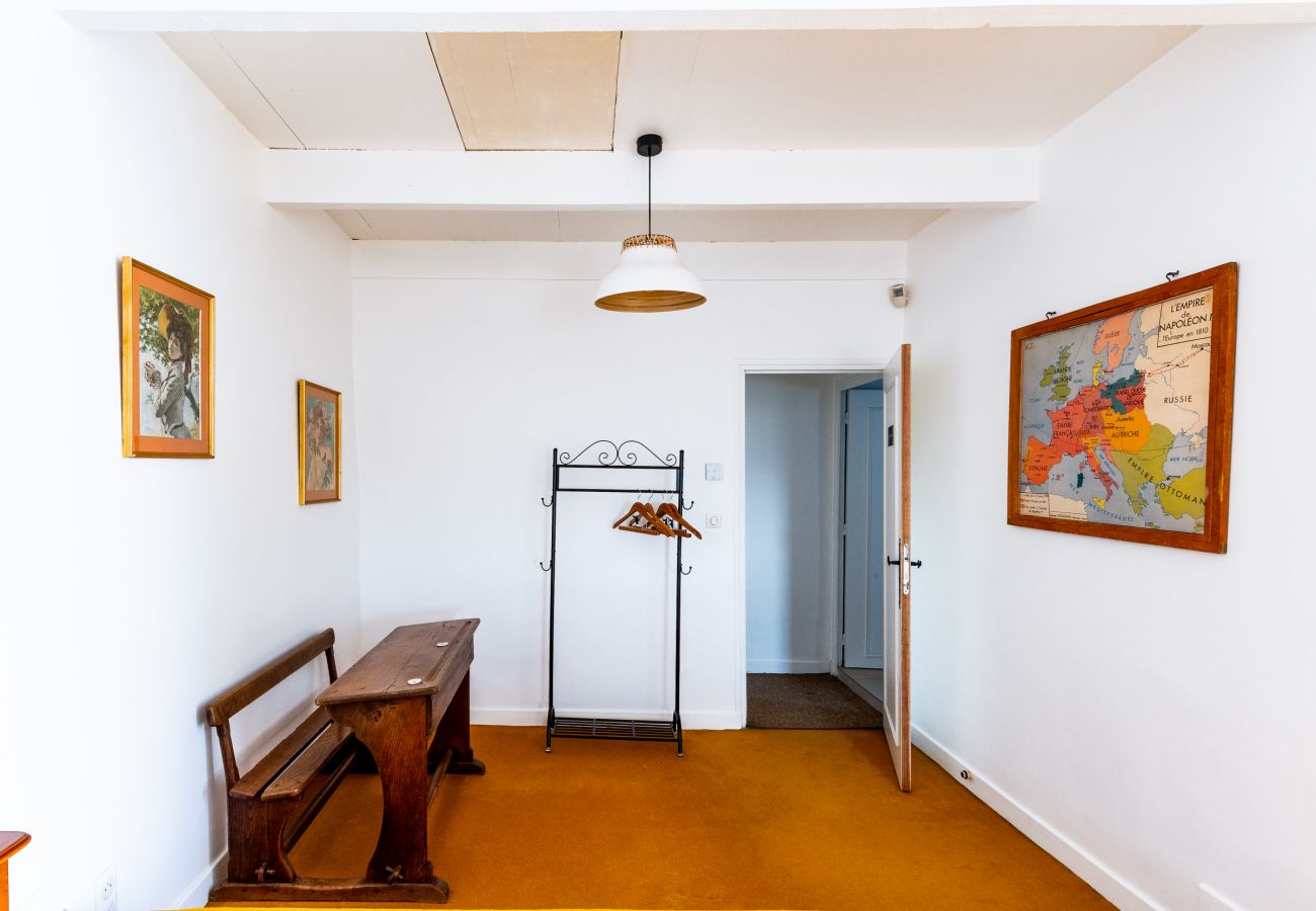 Maison à La Garde-Adhémar - Maison dans village classé avec jardin et jacuzzi