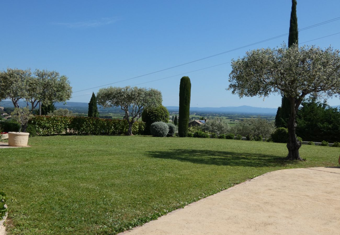 Villa à Rochegude - Villa familiale avec piscine et jardin en Drôme Provençale