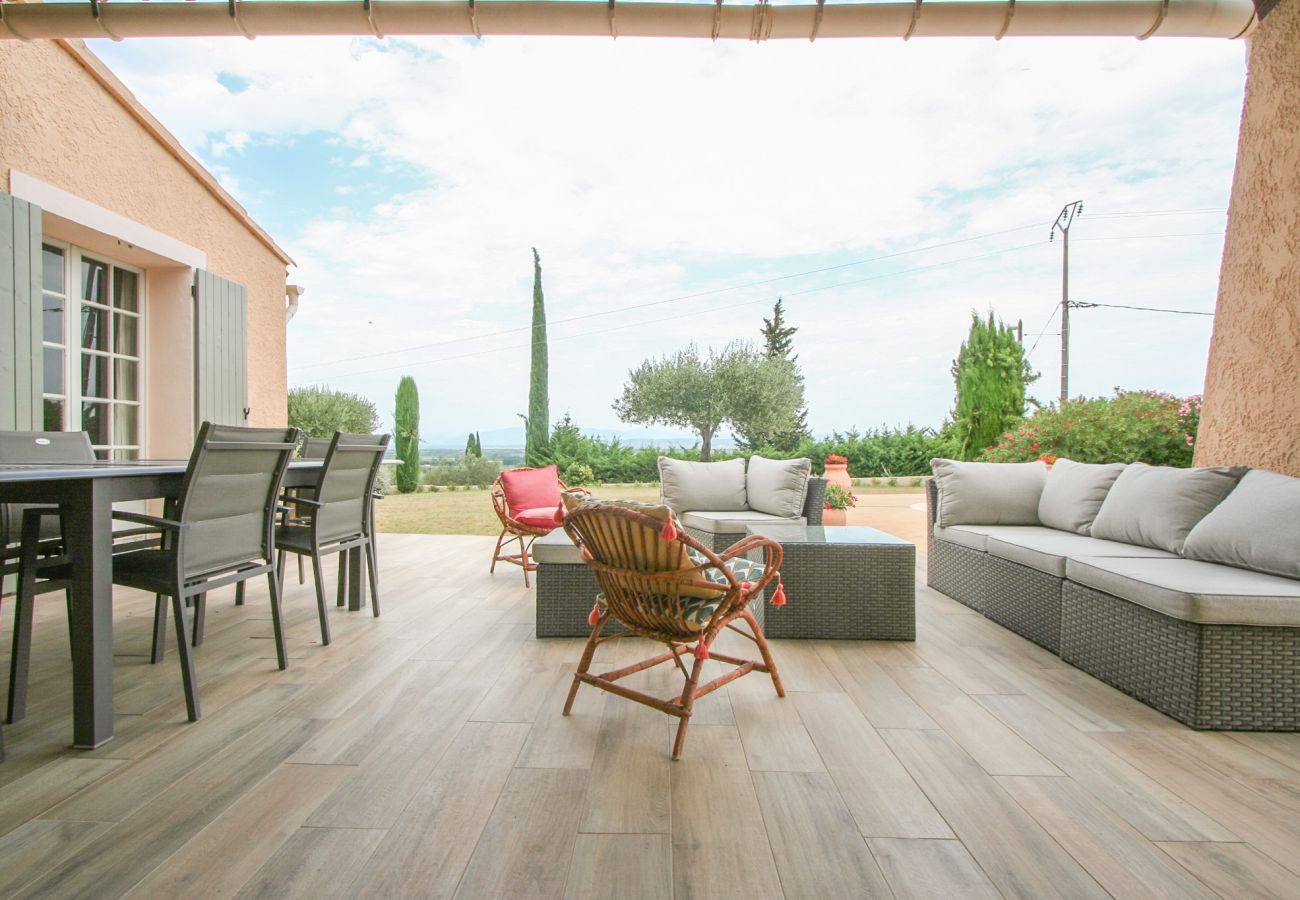 Villa à Rochegude - Villa familiale avec piscine et jardin en Drôme Provençale