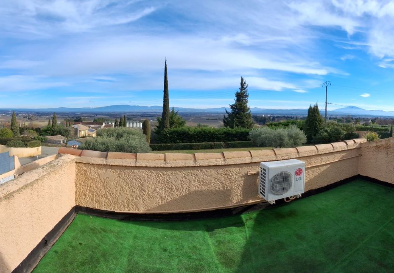 Villa à Rochegude - Villa familiale avec piscine et jardin en Drôme Provençale