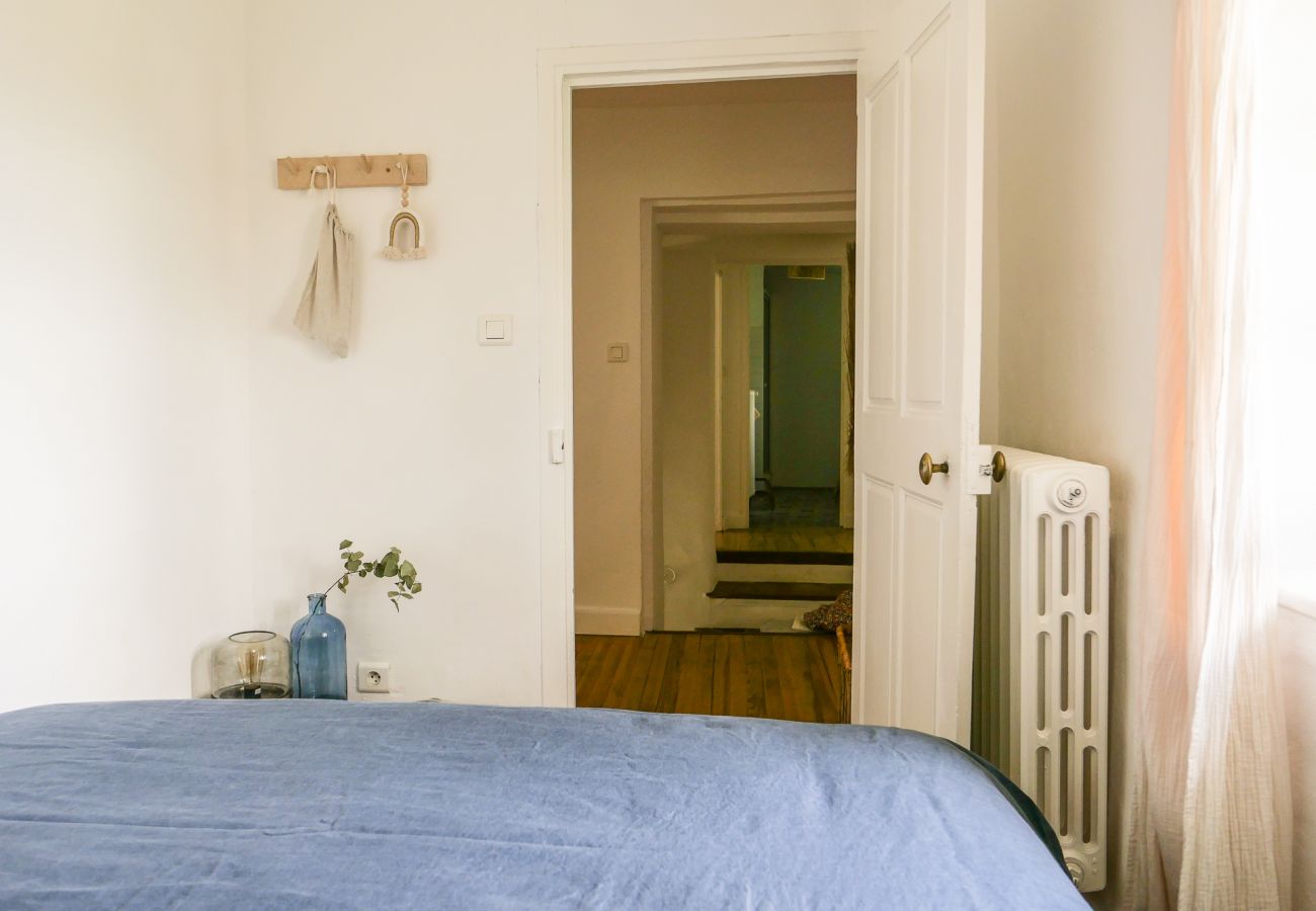 Maison à Rochegude - Maison de village avec piscine et terrain de pétanque – Rochegude, Drôme Provençale