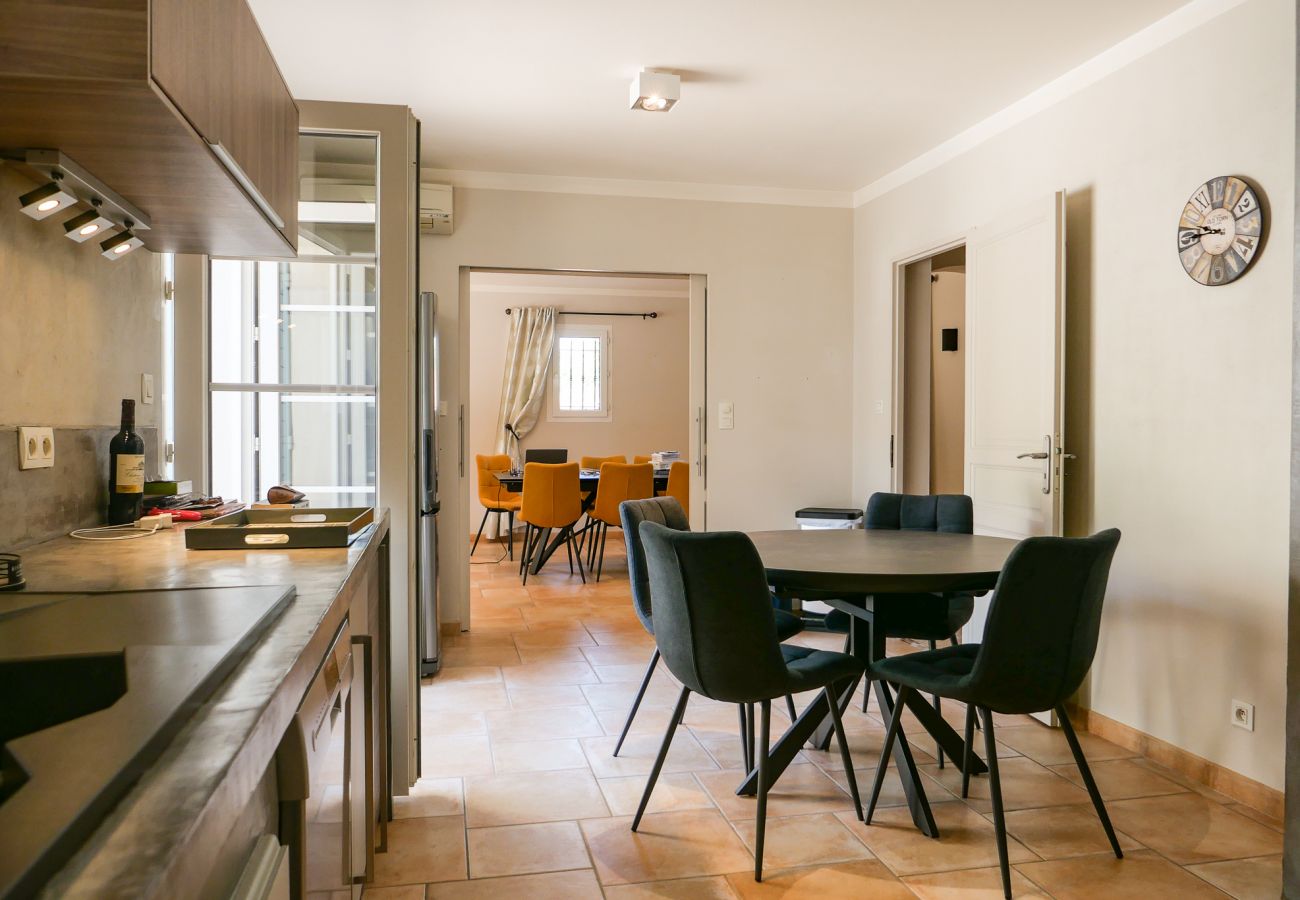 Villa à Bollène - Villa 4 chambres • Piscine sécurisée • Climatisation • Provence – Bollène