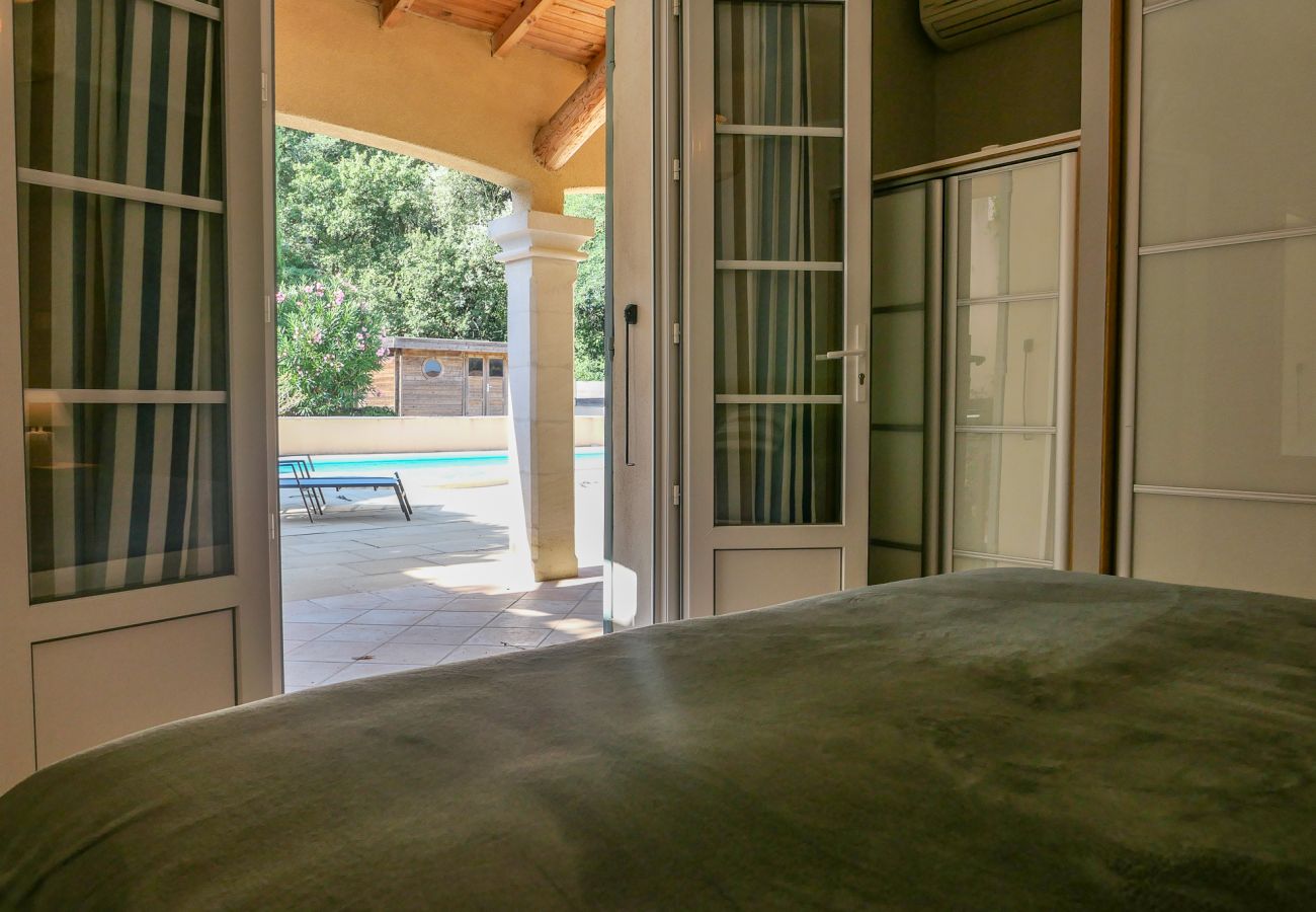 Villa à Bollène - Villa 4 chambres • Piscine sécurisée • Climatisation • Provence – Bollène