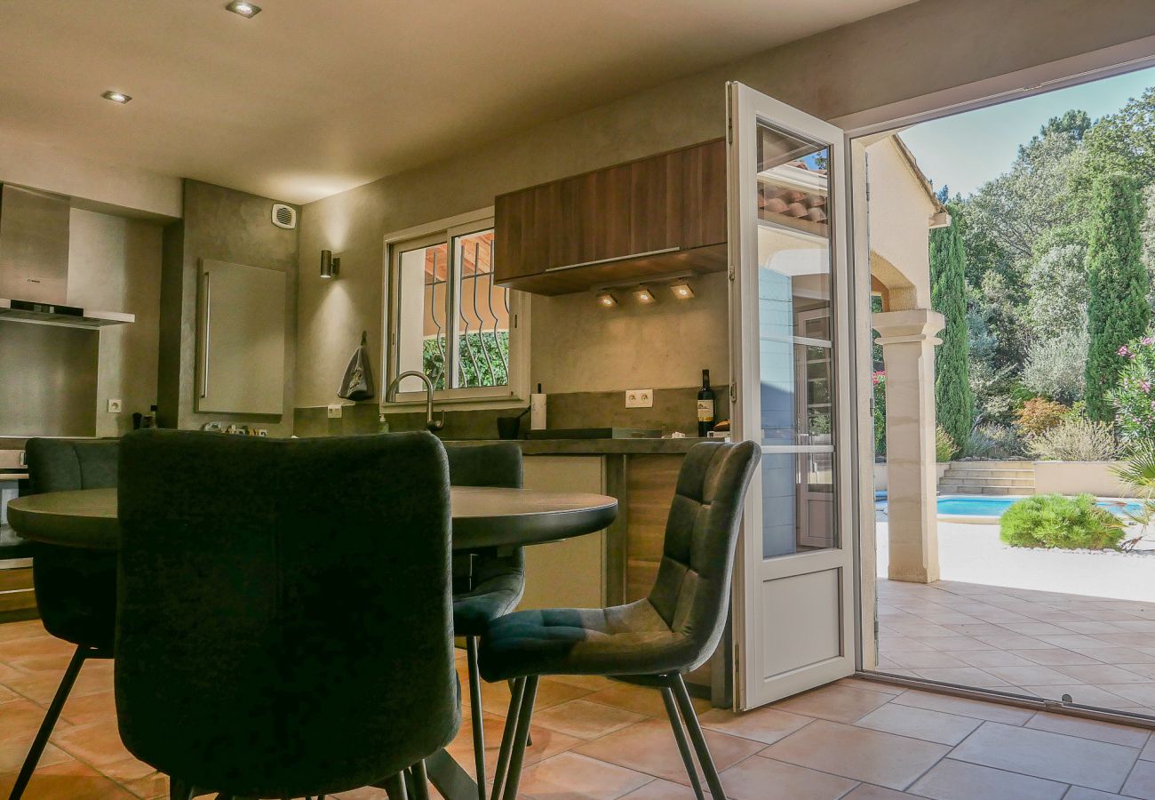 Villa à Bollène - Villa 4 chambres • Piscine sécurisée • Climatisation • Provence – Bollène