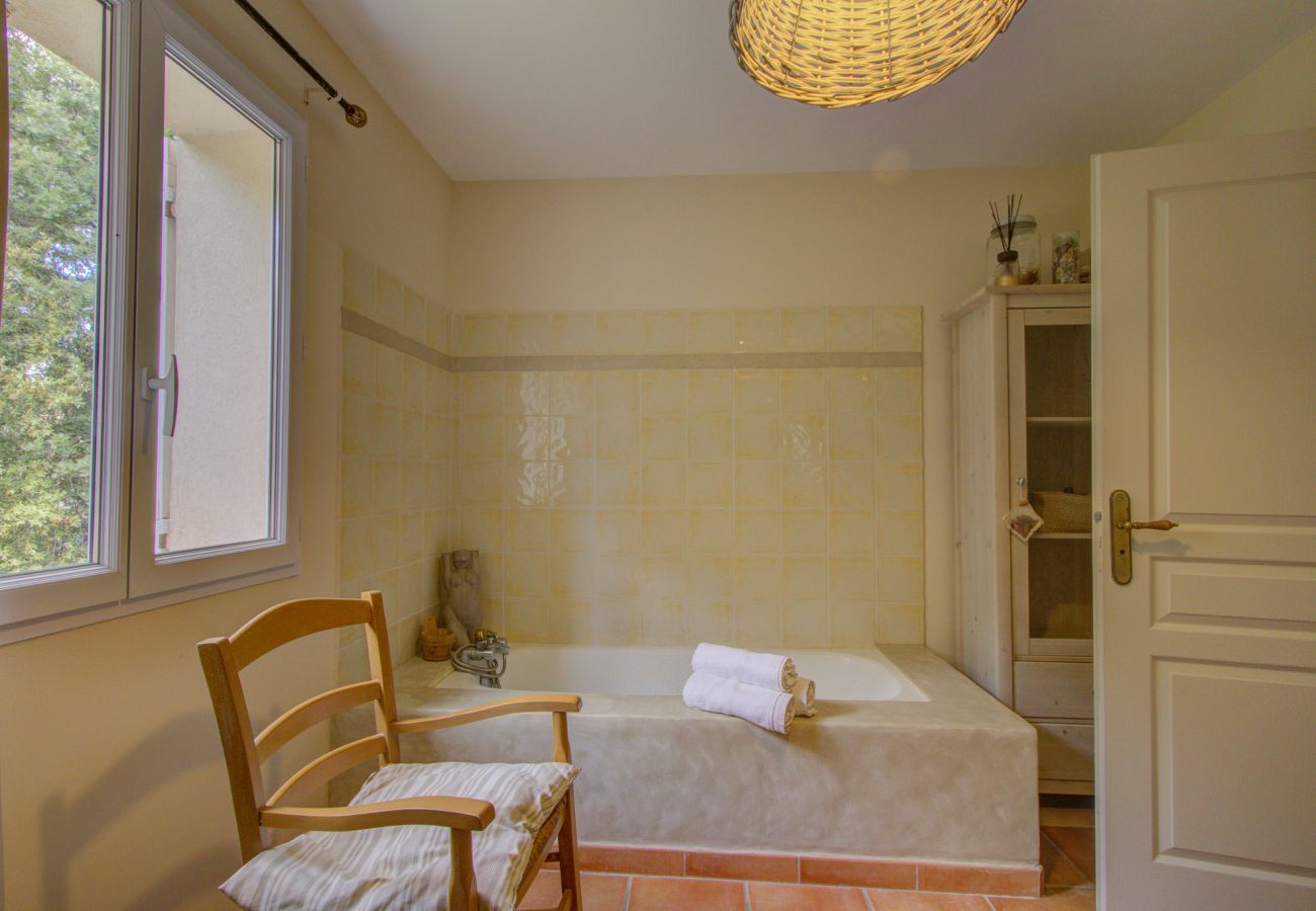 Villa à Clansayes - Villa avec piscine privée, Clansayes - Drôme provençale