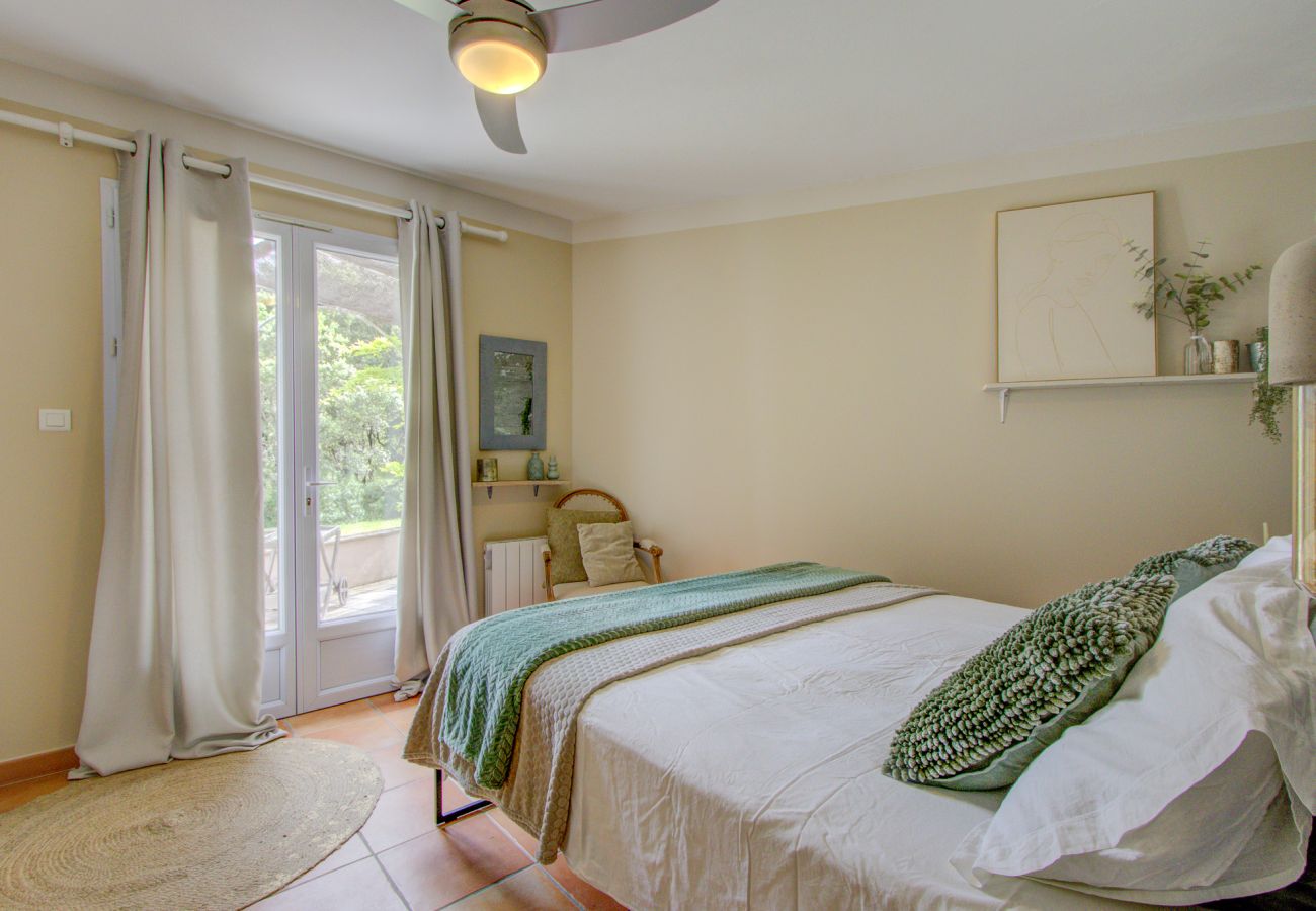 Villa à Clansayes - Villa avec piscine privée, Clansayes - Drôme provençale