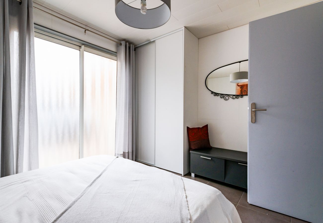 Villa à Saint-Restitut - Villa climatisée avec piscine & jardin – Saint-Restitut