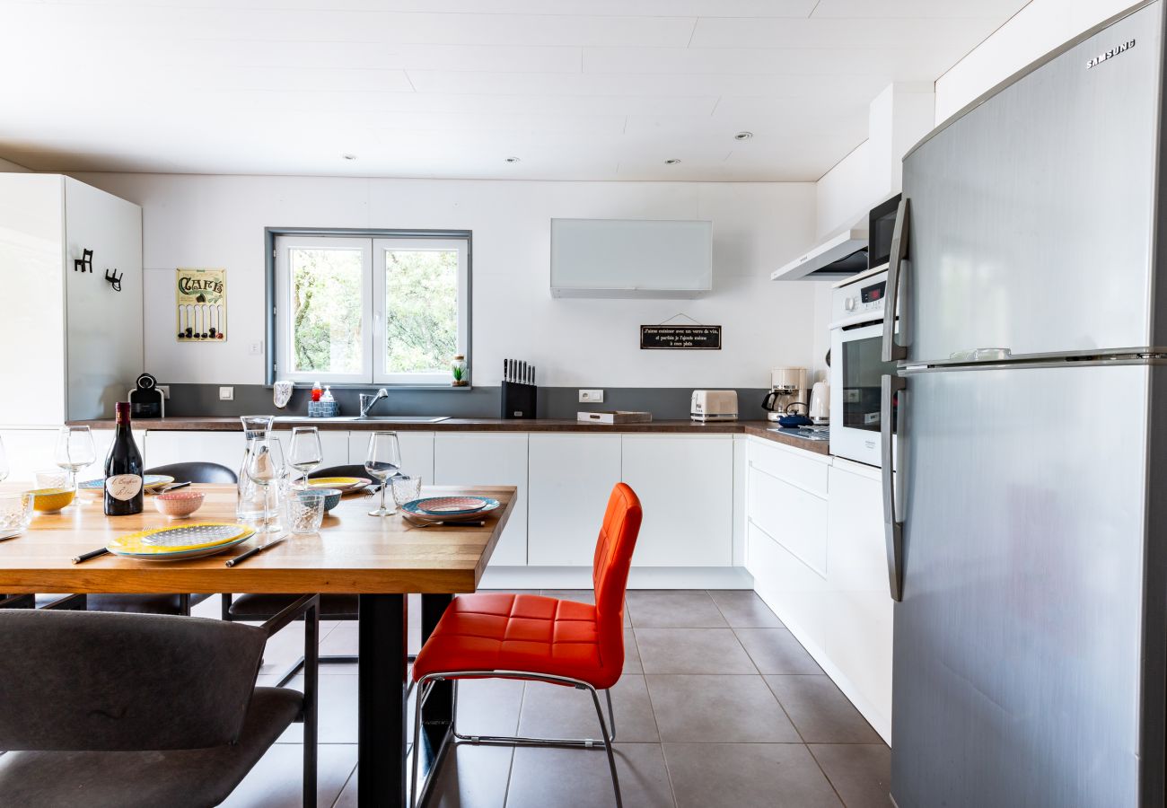 Villa à Saint-Restitut - Villa climatisée avec piscine & jardin – Saint-Restitut