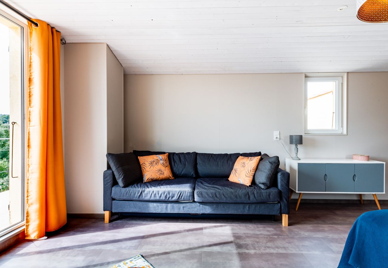 Villa à Saint-Restitut - Villa climatisée avec piscine & jardin – Saint-Restitut