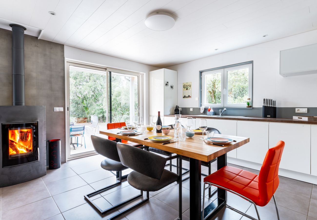 Villa à Saint-Restitut - Villa climatisée avec piscine & jardin – Saint-Restitut