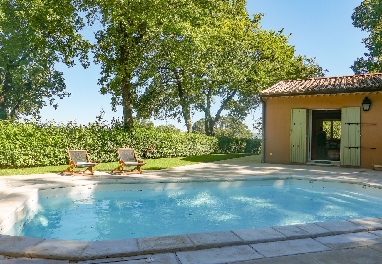 Maison à Saint-Paul-Trois-Châteaux - La Petite Maison dans la colline, piscine et terrain de pétanque, Drôme Provençale