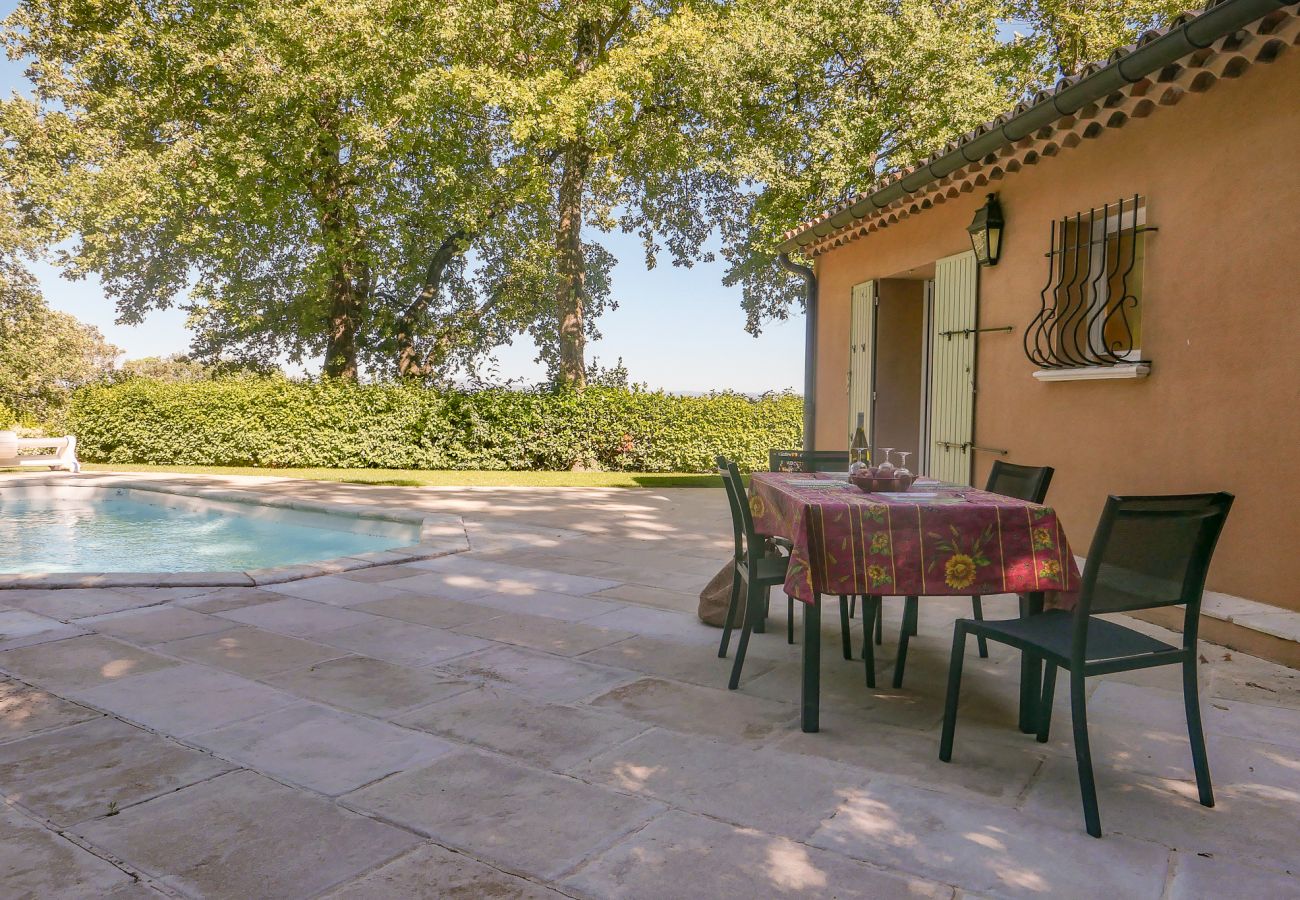 Maison à Saint-Paul-Trois-Châteaux - La Petite Maison dans la colline, piscine et terrain de pétanque, Drôme Provençale