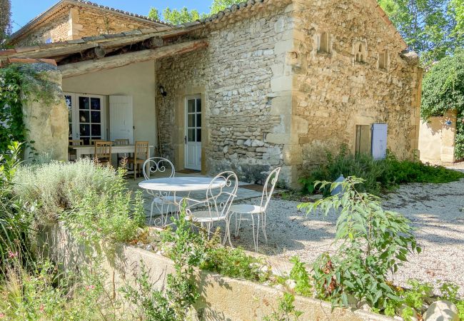 Gîte Rural à Valréas - Gîte de charme en Provence – La Chapelle à Valréas, avec piscine et nature