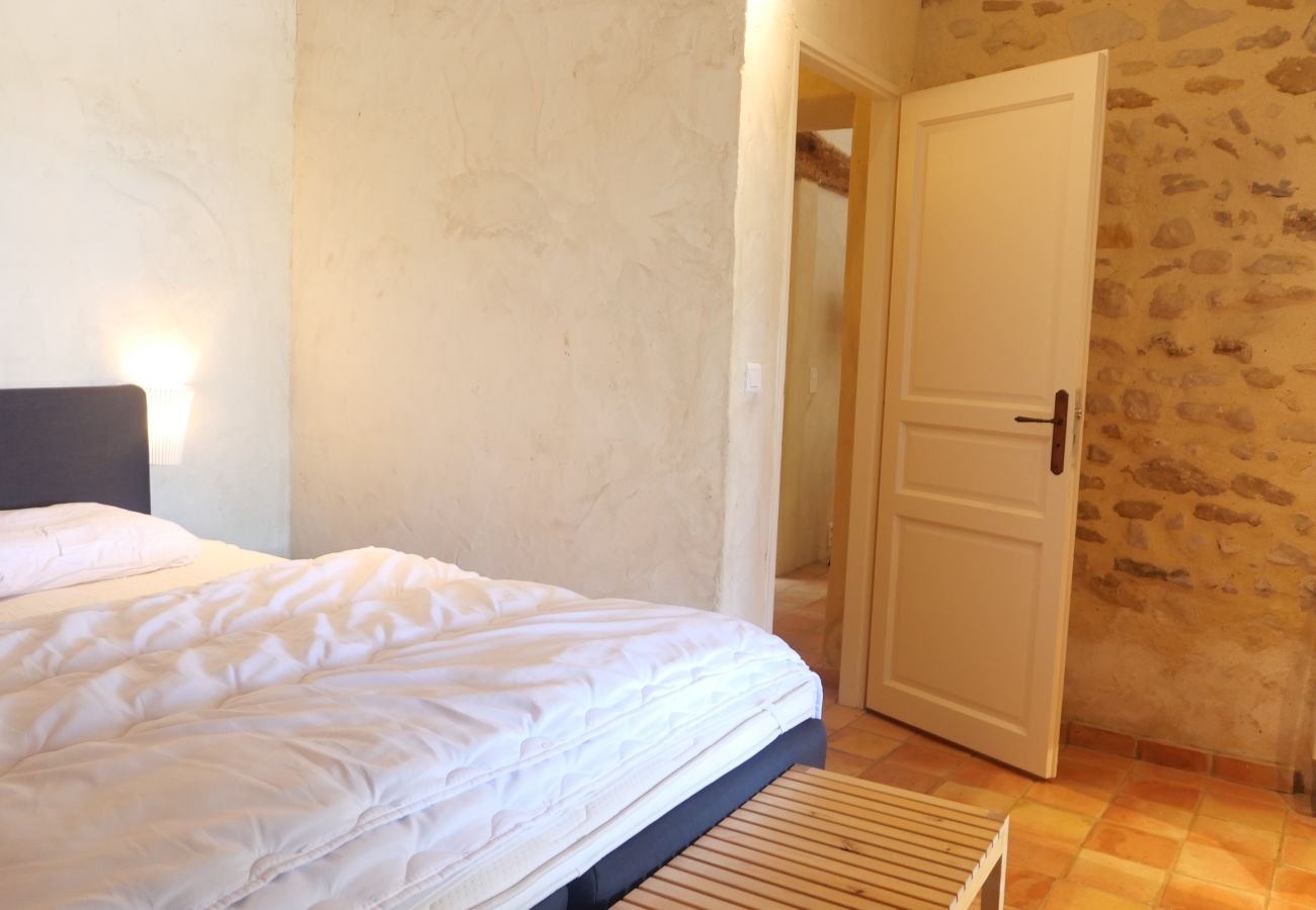 Gîte Rural à Valréas - Gîte de charme en Provence – La Chapelle à Valréas, avec piscine et nature