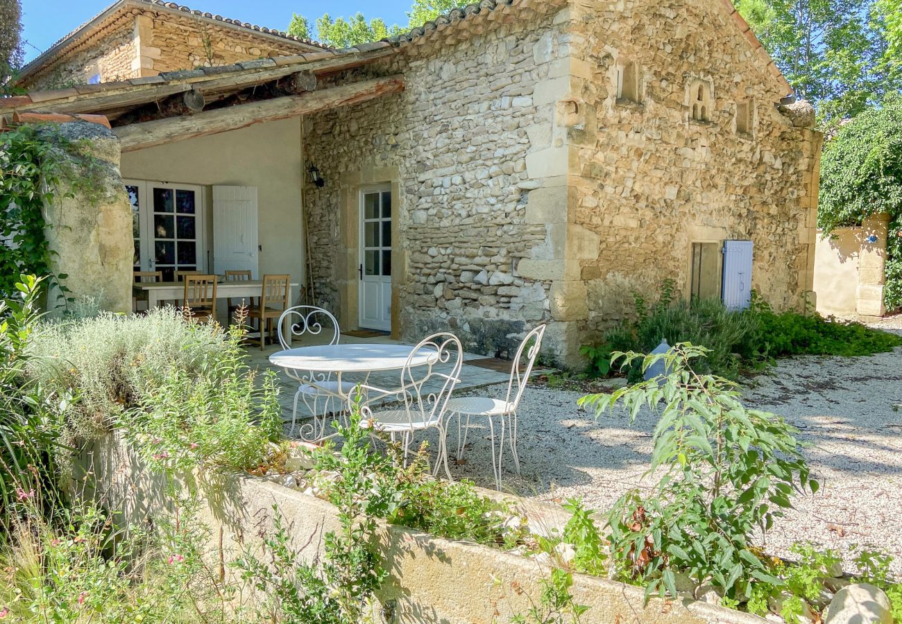 Gîte Rural à Valréas - Gîte de charme en Provence – La Chapelle à Valréas, avec piscine et nature