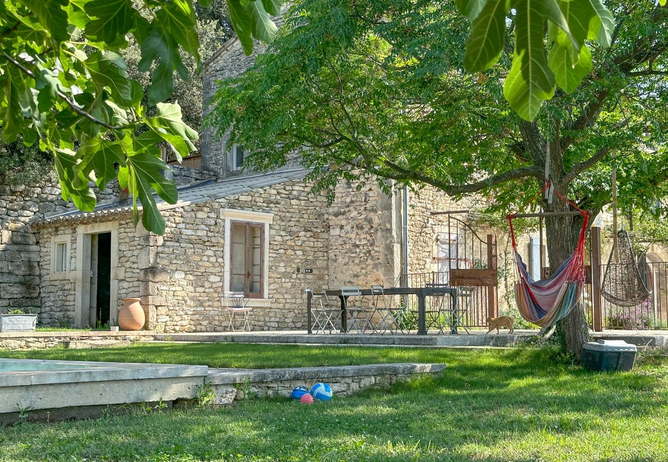 Maison à Clansayes - Mas des Carrières – Maison de Vacances Provençale, piscine & grand jardin - Clansayes