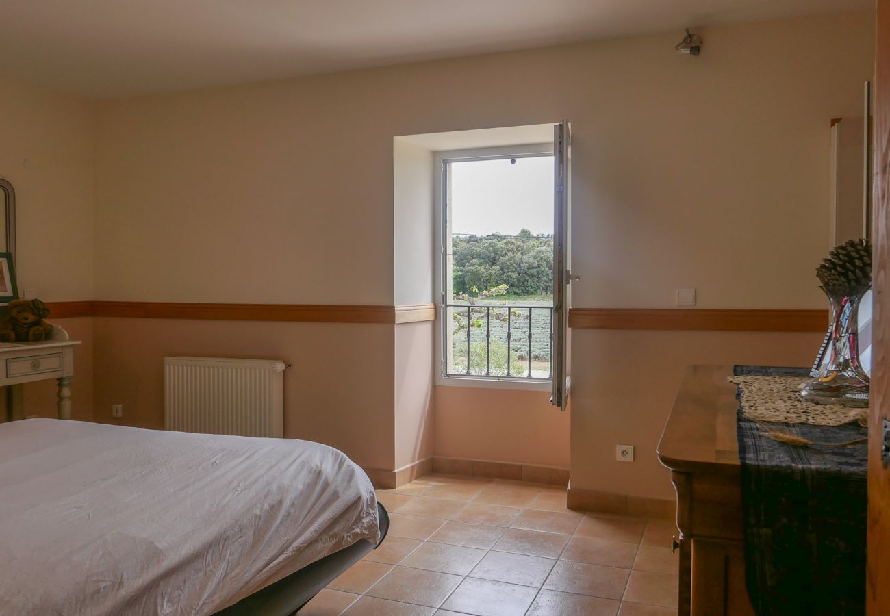 Maison à Clansayes - Mas des Carrières – Maison de Vacances Provençale, piscine & grand jardin - Clansayes