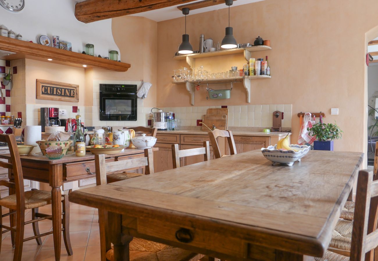 Maison à Clansayes - Mas des Carrières – Maison de Vacances Provençale, piscine & grand jardin - Clansayes