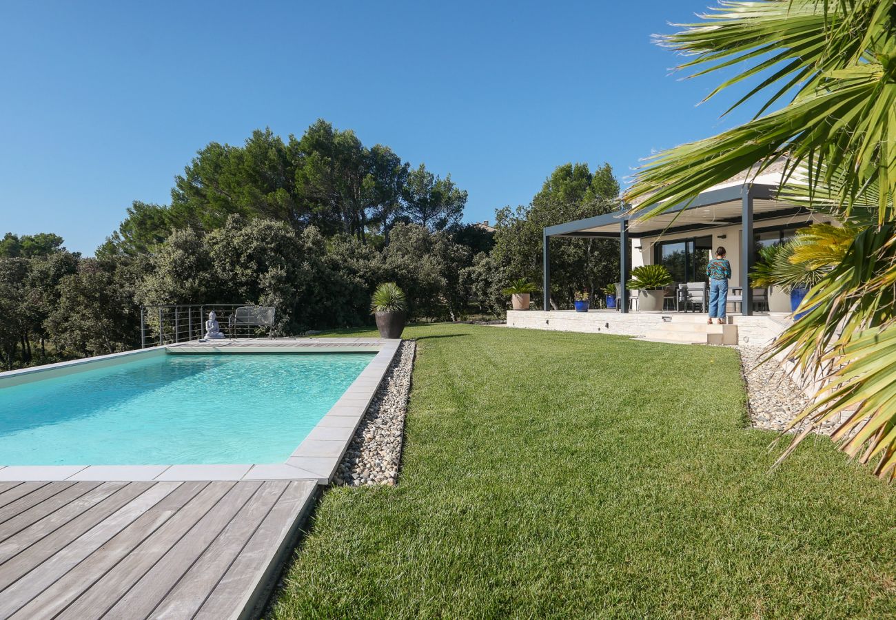 Villa à Saint-Restitut - Villa contemporaine avec vue et piscine chauffée - St Restitut, Drôme Provençale