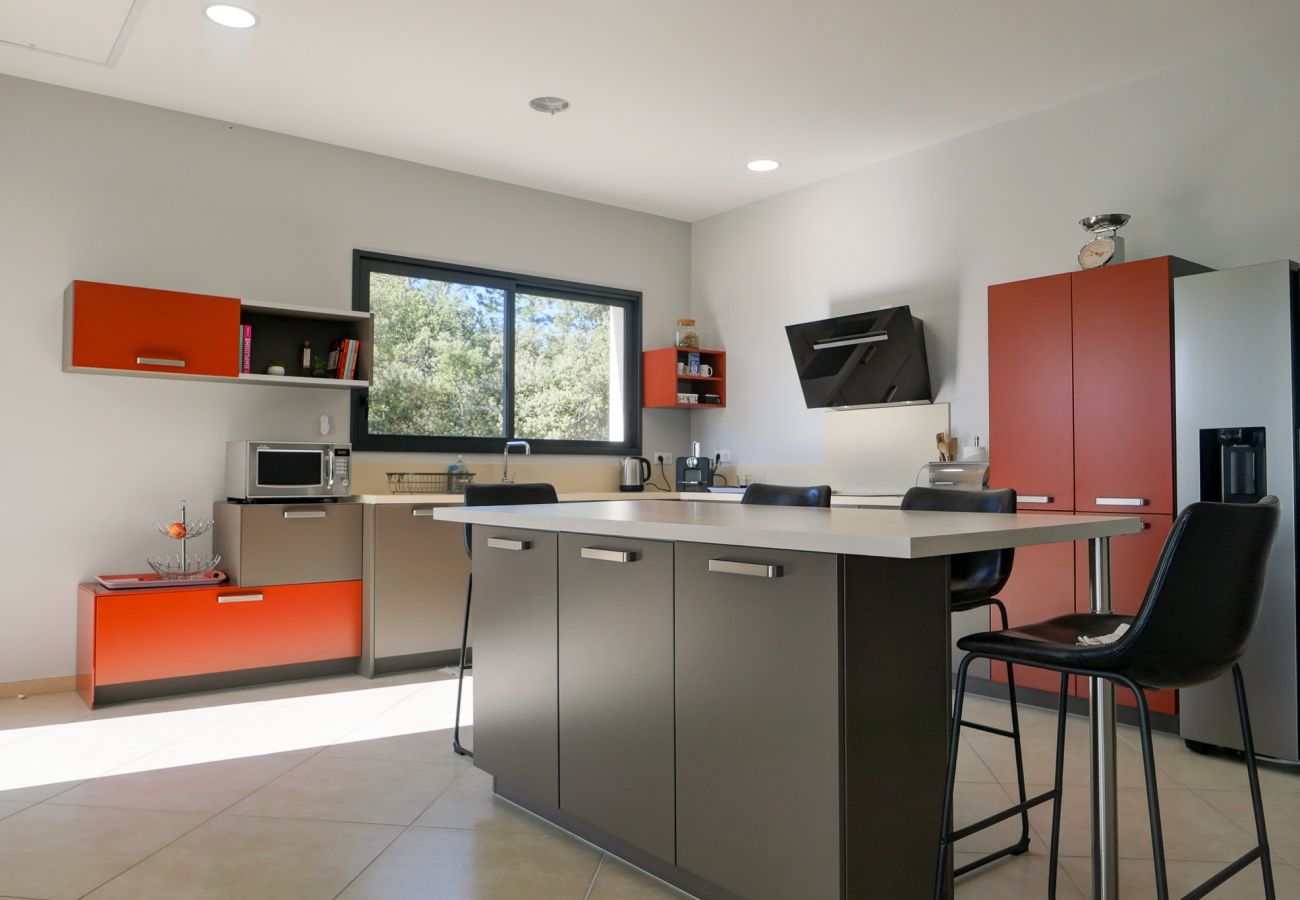 Villa à Saint-Restitut - Villa contemporaine avec vue et piscine chauffée - St Restitut, Drôme Provençale