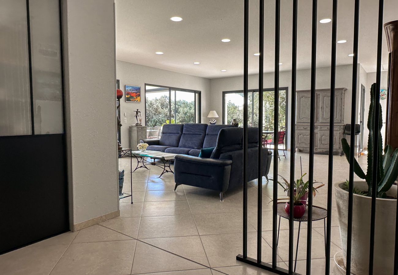 Villa à Saint-Restitut - Villa contemporaine avec vue et piscine chauffée - St Restitut, Drôme Provençale