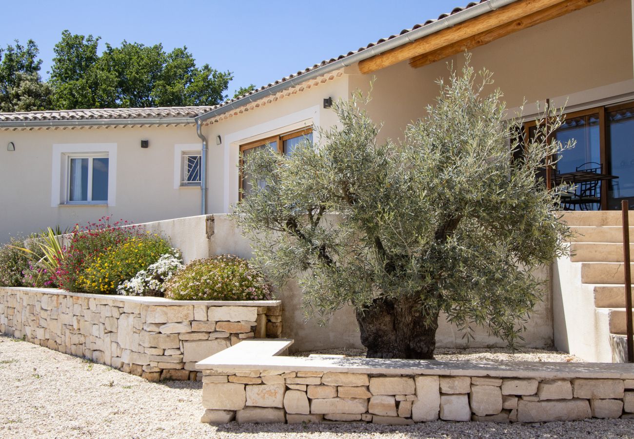 Villa à Colonzelle - Villa en Provence avec piscine, jardin et vue Ventoux - Colonzelle