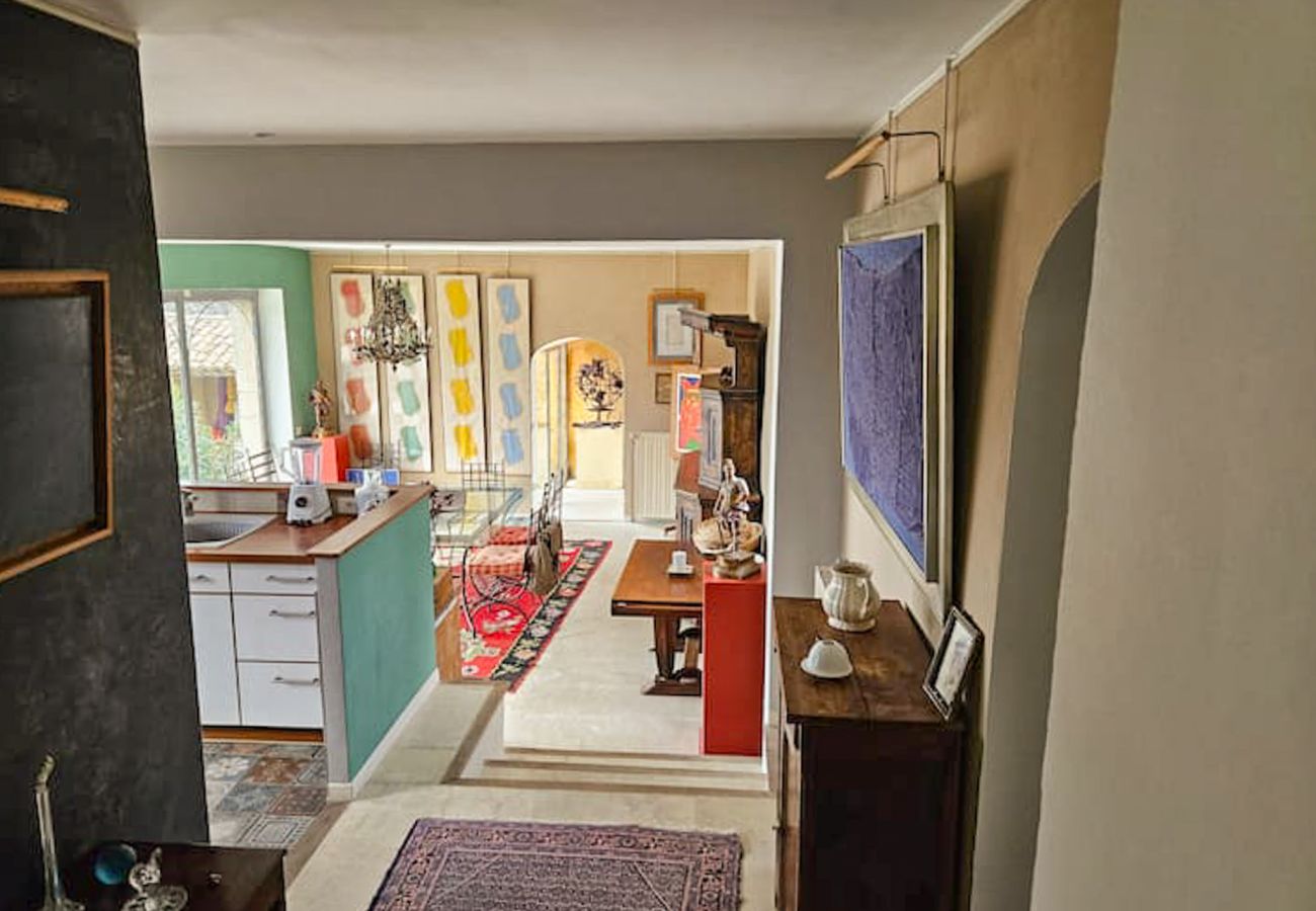 Maison à Chantemerle-lès-Grignan - Maison de caractère en Drôme Provençale, piscine privée