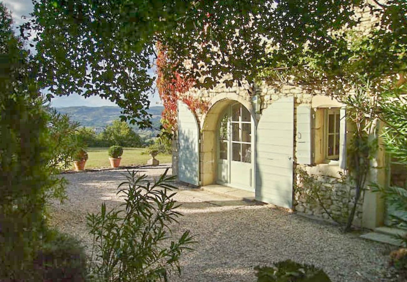 Maison à Chantemerle-lès-Grignan - Maison de caractère en Drôme Provençale, piscine privée