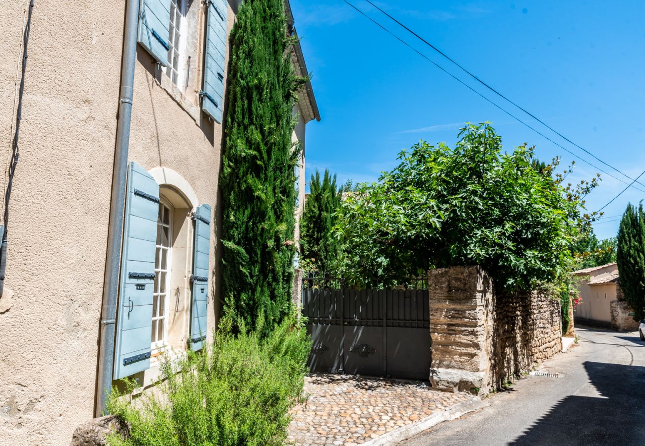 Maison à Suze-la-Rousse - Maison de Village avec Piscine – Suze-la-Rousse, Drôme Provençale