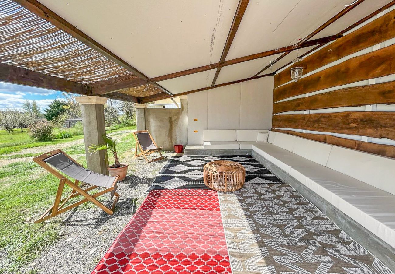 Maison à Tulette - Maison familiale, rénovée, avec piscine chauffée & jardin