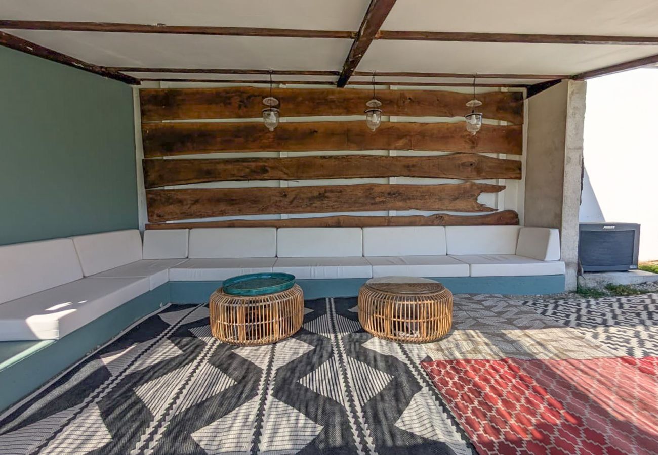 Maison à Tulette - Maison familiale, rénovée, avec piscine chauffée & jardin