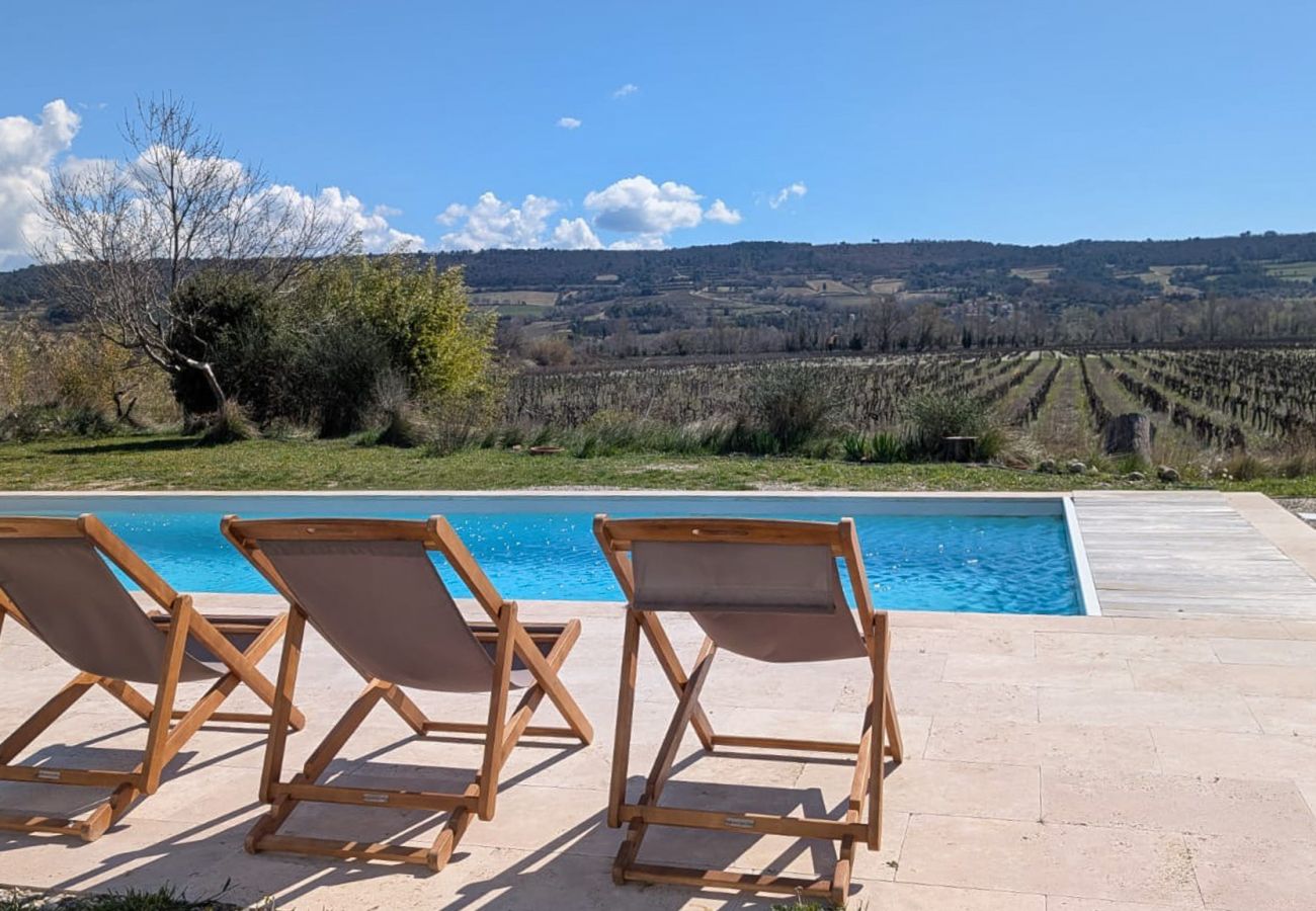 Maison à Tulette - Maison familiale, rénovée, avec piscine chauffée & jardin