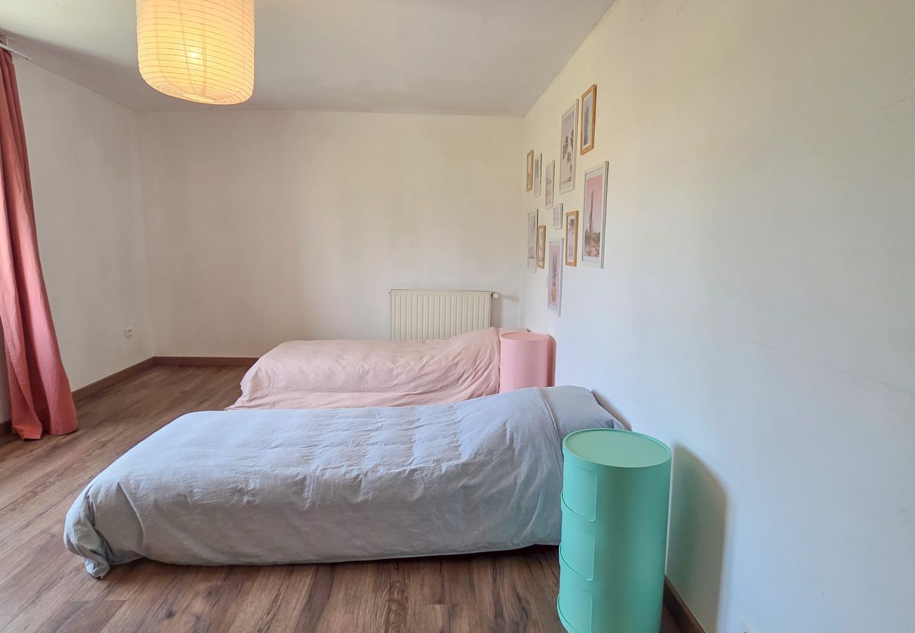 Maison à Tulette - Maison familiale, rénovée, avec piscine chauffée & jardin