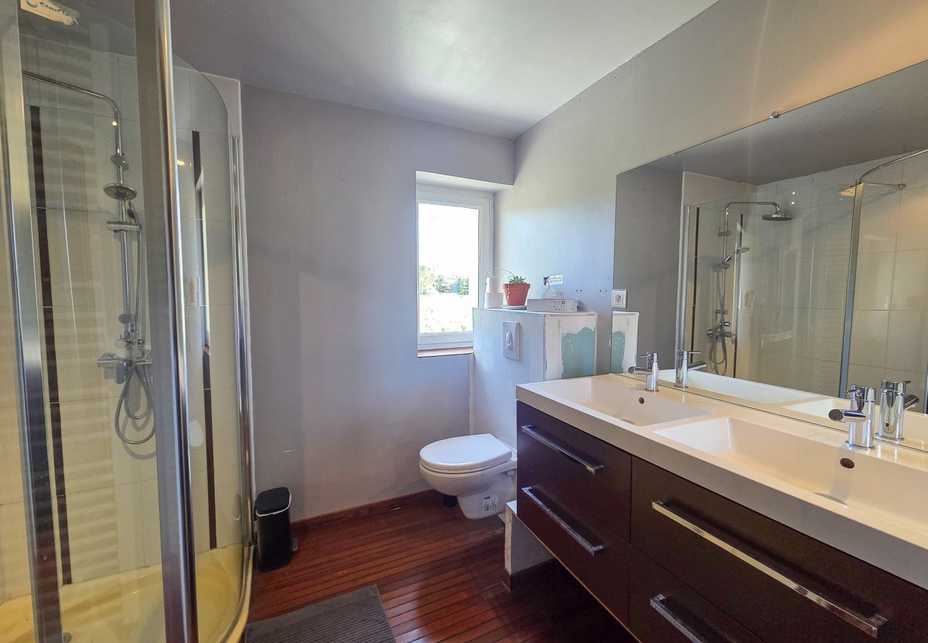 Maison à Tulette - Maison familiale, rénovée, avec piscine chauffée & jardin